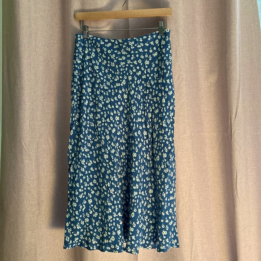 Blue/White Floral Print Bias Cut Skirt Sz M